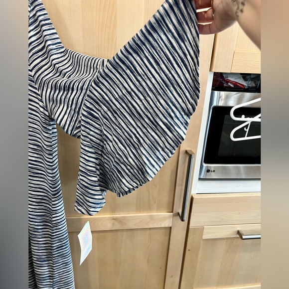 Bell-Sleeve Swing Dress - Picture 2 of 6